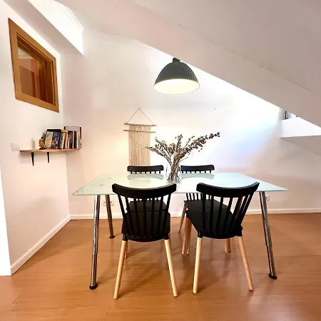 Apartment Gem I - Trendy Santos District